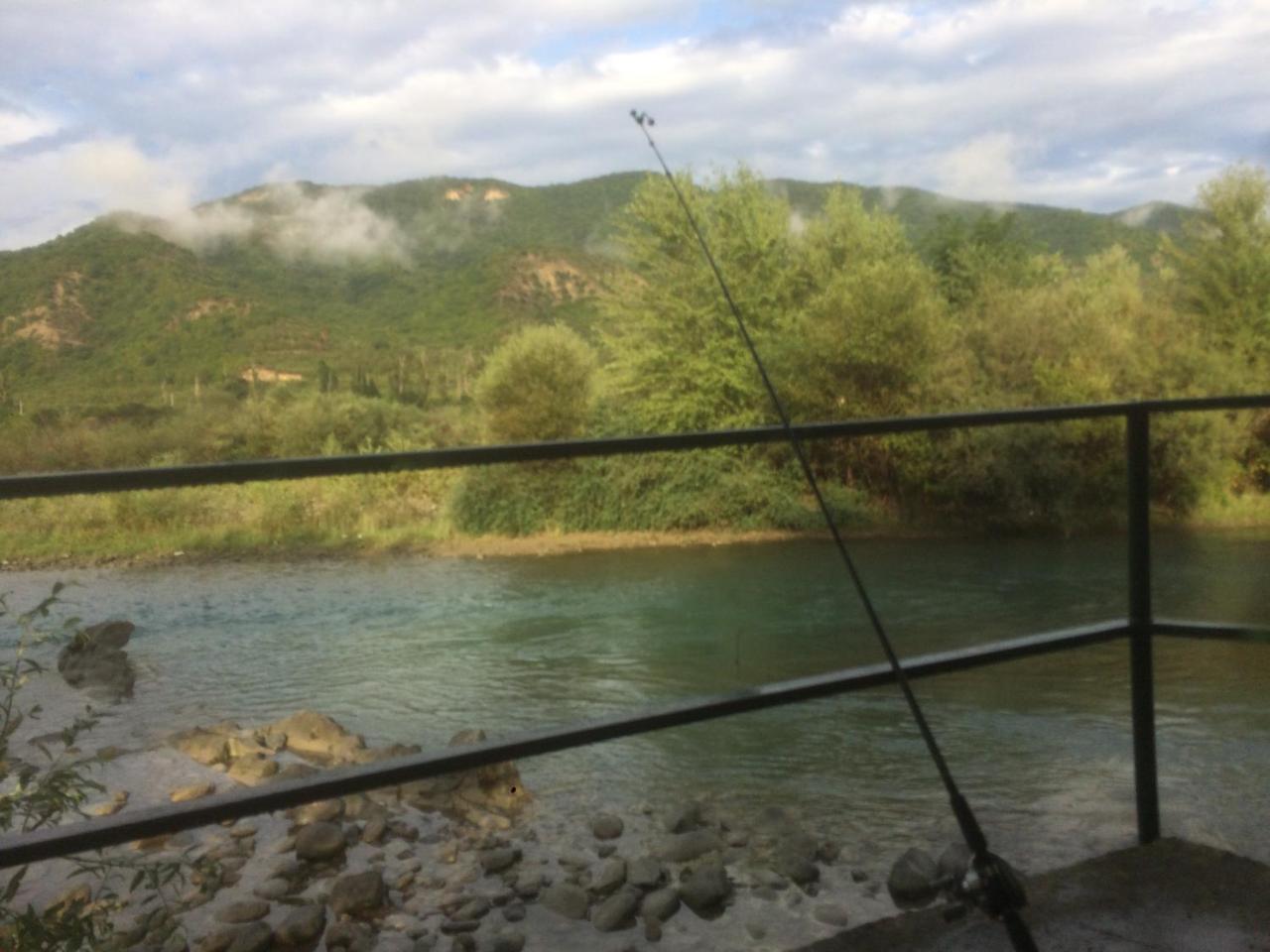 Aragvi Valley Villa Tsitelsopeli Buitenkant foto